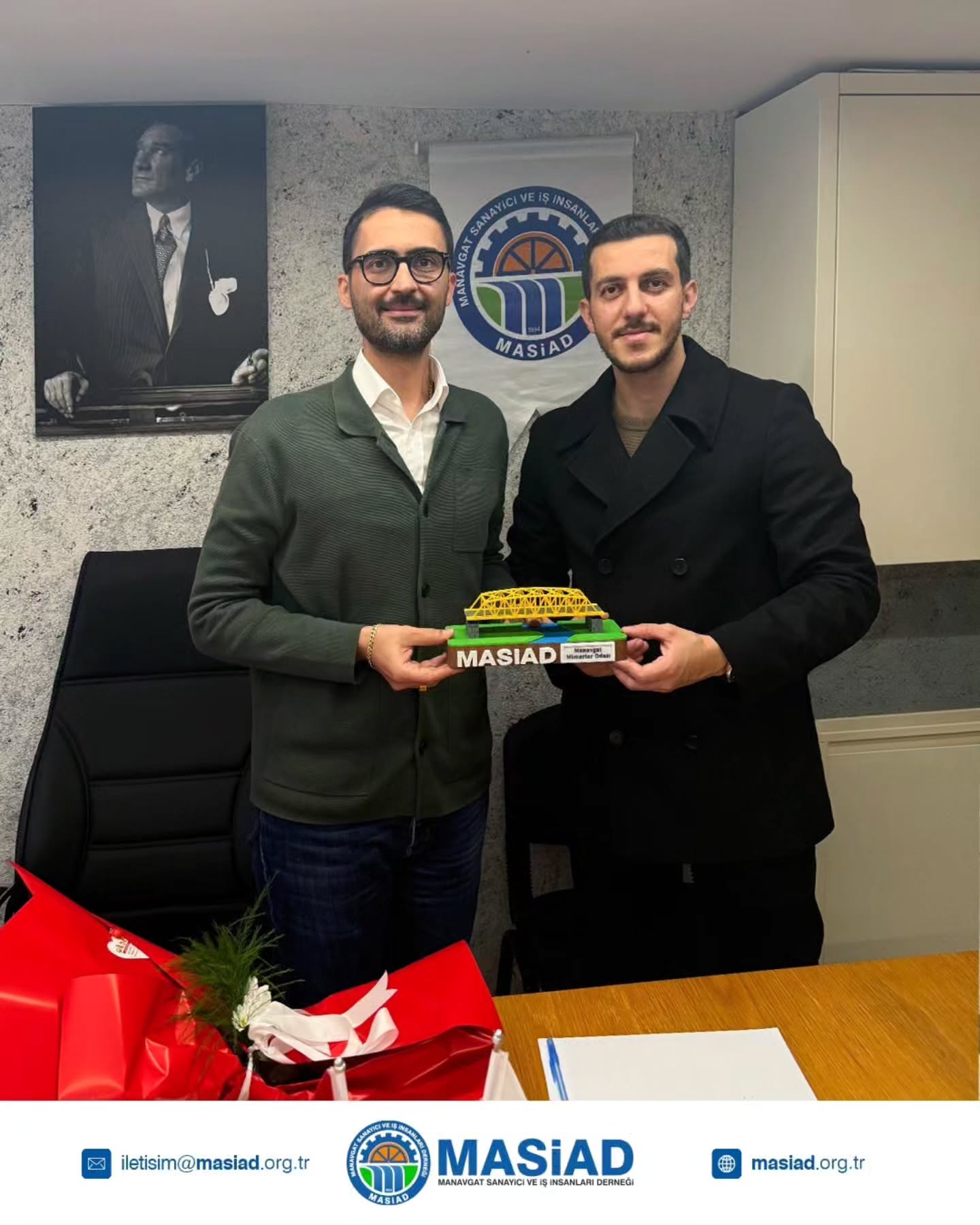 Mimarlar Odası’nın yeni göreve başlayan Yönetim Kurulu, derneğimize nezaket ziyaretinde bulundu.