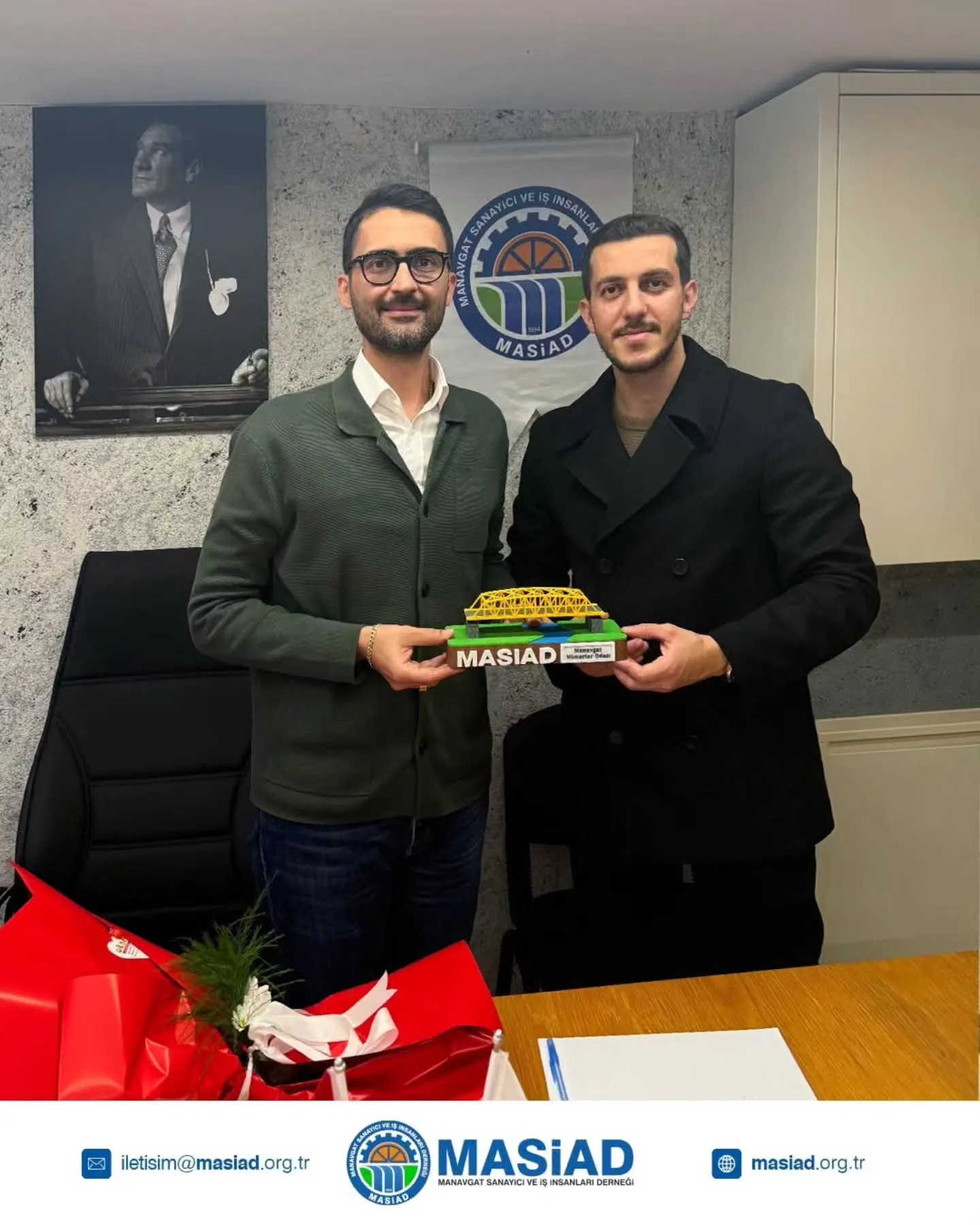 Mimarlar Odası’nın yeni göreve başlayan Yönetim Kurulu, derneğimize nezaket ziyaretinde bulundu.