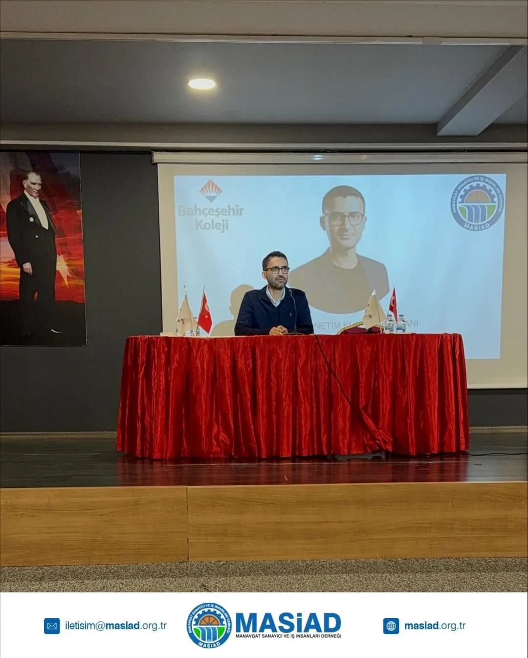 Manavgat Bahçeşehir Koleji tarafından düzenlenen Meslek Tanıtım Günleri kapsamında