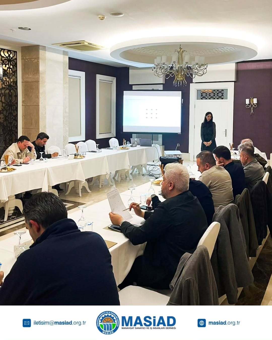 MASİAD Yönetim Kurulu üyelerimiz ile birlikte, Klinik Psikolog ve MBSR Eğitmeni İpek Delikkulak Şakar eşliğinde gerçekleştirdiğimiz Mindfulness Temelli Stres Azaltma Programı workshop’unda bir araya geldik.