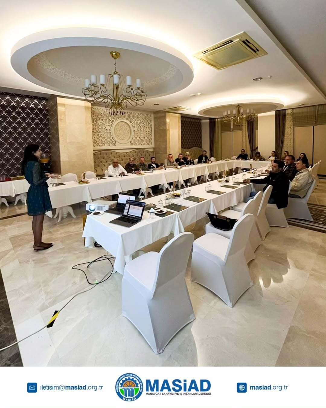 MASİAD Yönetim Kurulu üyelerimiz ile birlikte, Klinik Psikolog ve MBSR Eğitmeni İpek Delikkulak Şakar eşliğinde gerçekleştirdiğimiz Mindfulness Temelli Stres Azaltma Programı workshop’unda bir araya geldik.