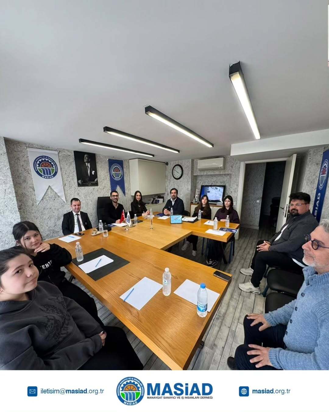 Bahçeşehir Manavgat Fen Lisesi 9. sınıf öğrencileri, Teknofest kapsamında hazırladıkları proje sürecinde dernek binamızda bizleri ziyaret etti.