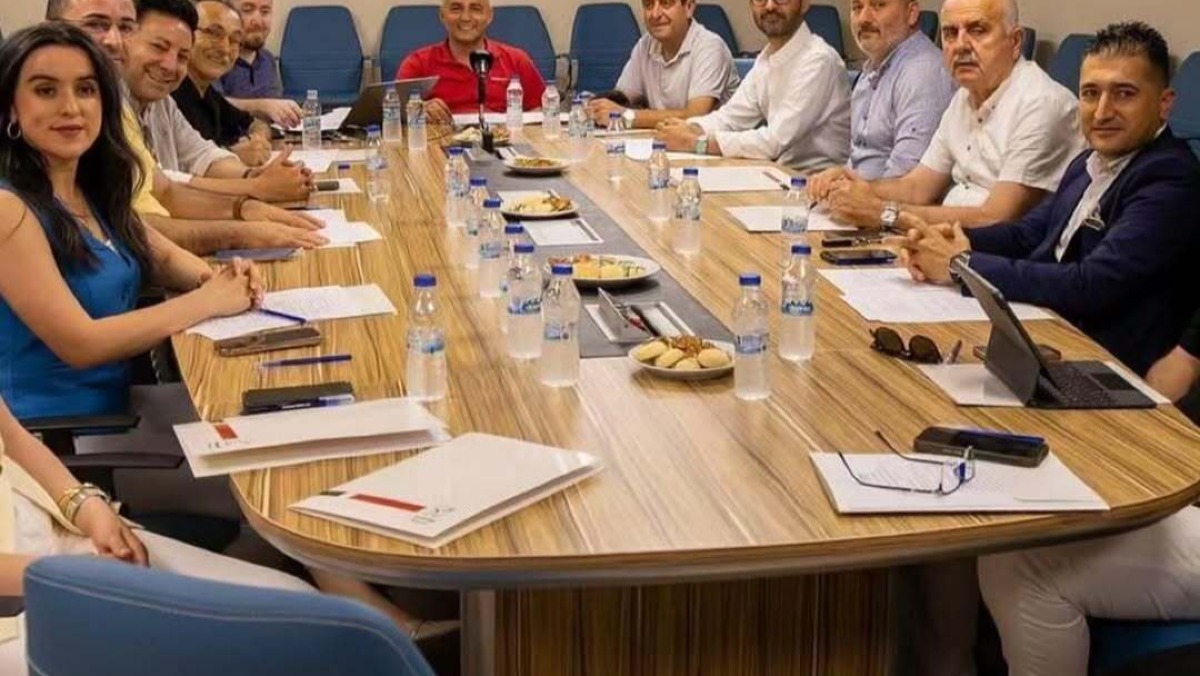 Manavgat'ın Geleceği İçin Masadayız